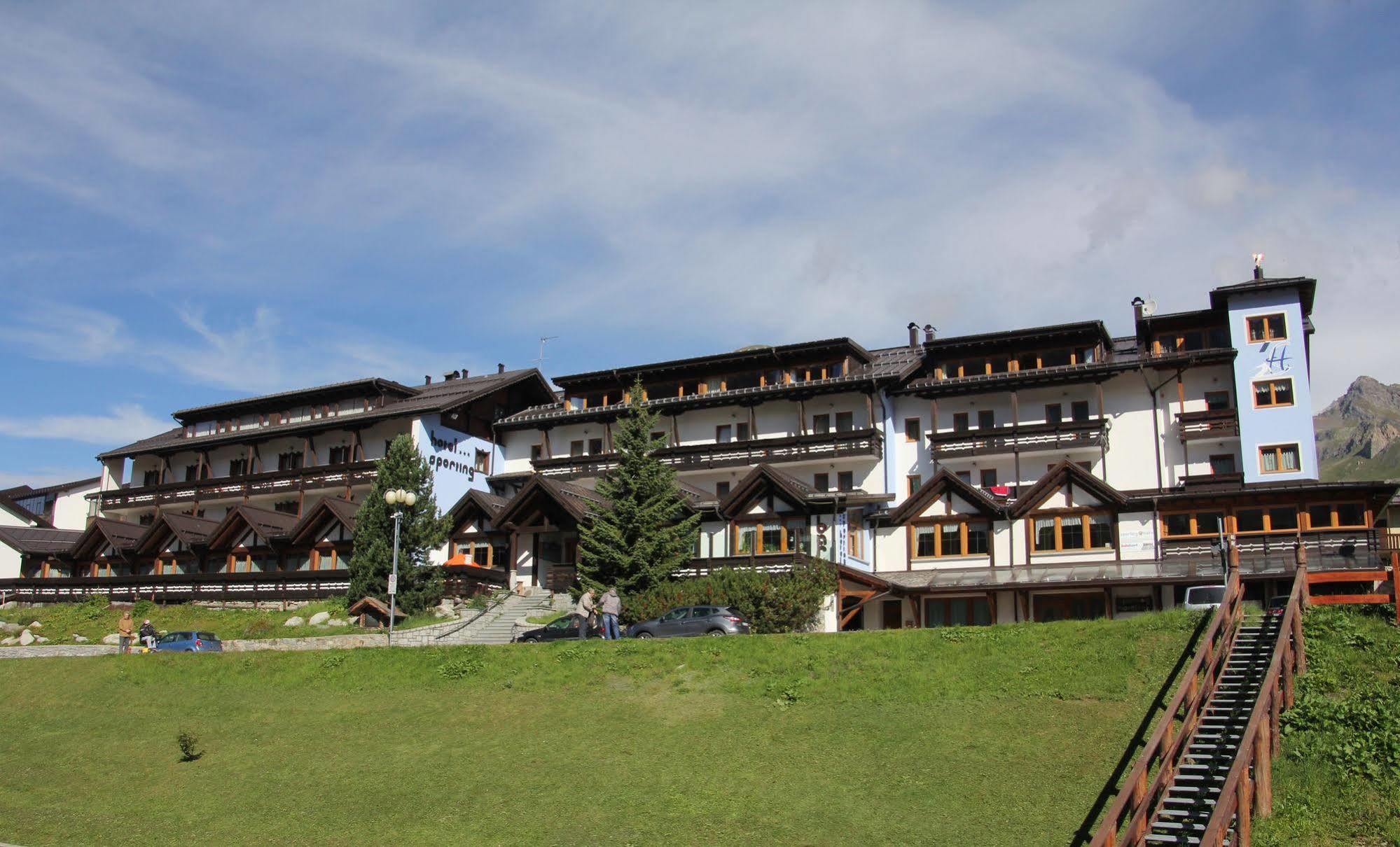 Sporting Hotel 파쏘델토날레 외부 사진